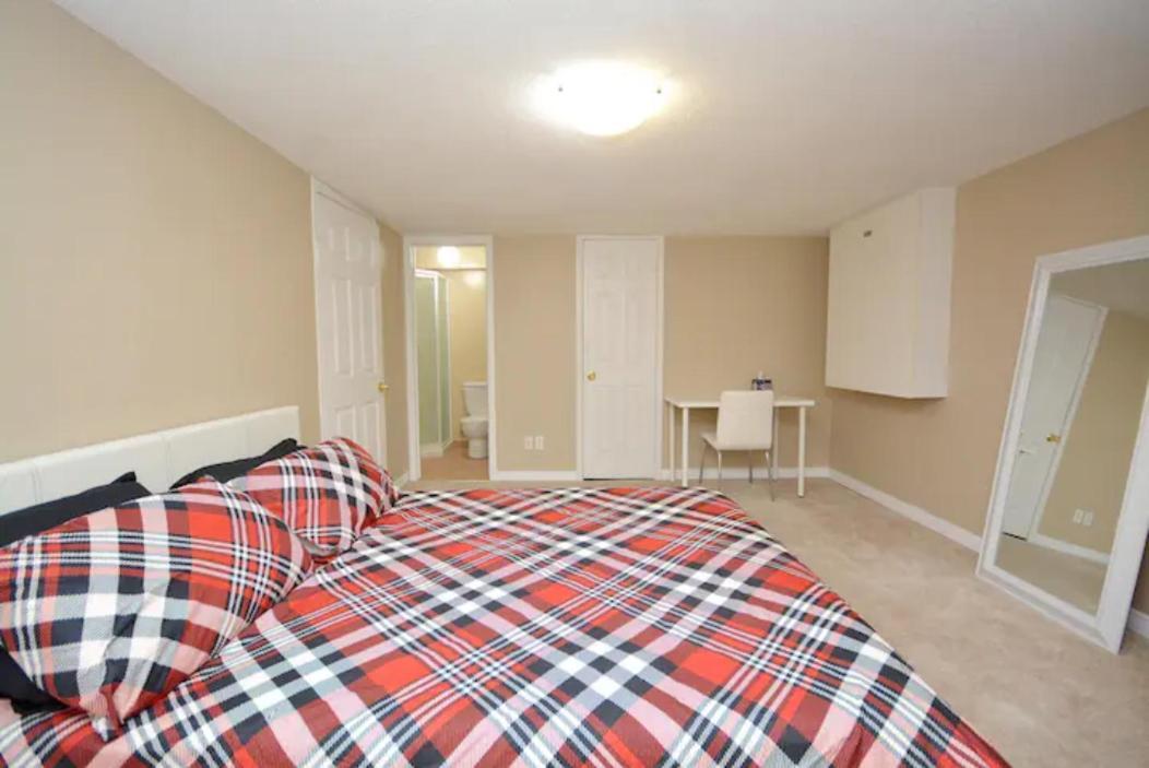 Riz Khan Peaceful Mississauga Home Екстер'єр фото
